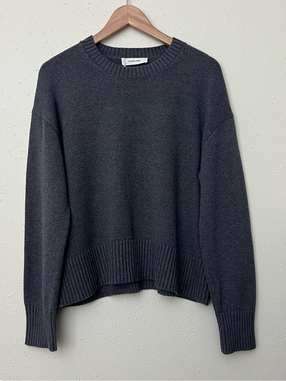 New Everlane The Boxy Sweater in Everyday Cotton Heathered Charcoal in Size M - Picture 4 of 12